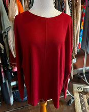 Load image into Gallery viewer, Red Midseam Top
